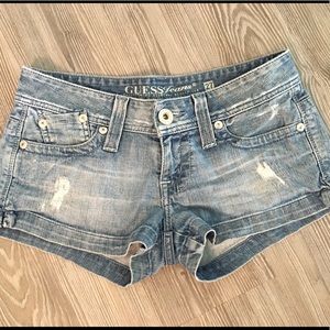 Distressed detail Guess denim shorts Size 27